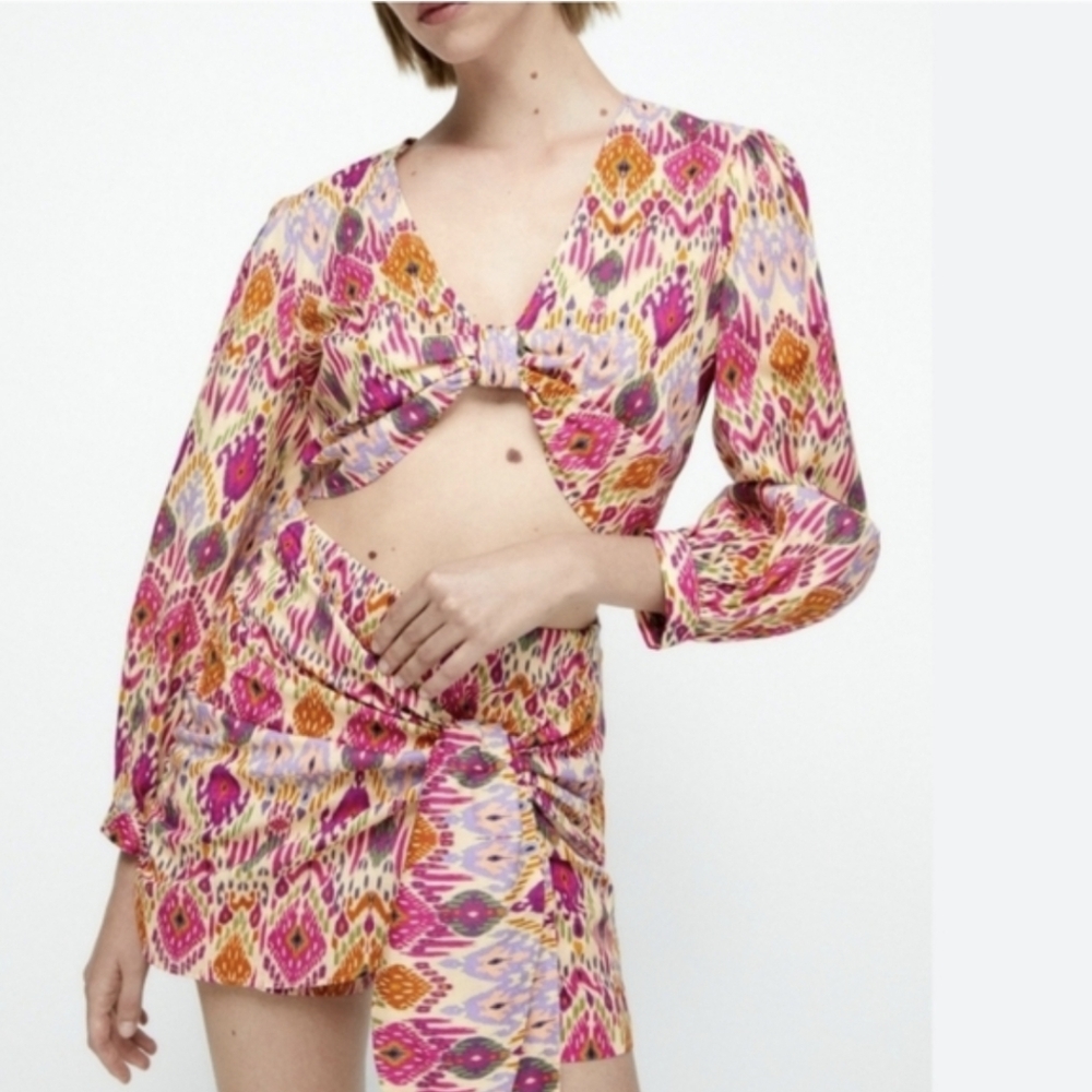 Zara Multicolor Ikat Twist-Front Crop Top